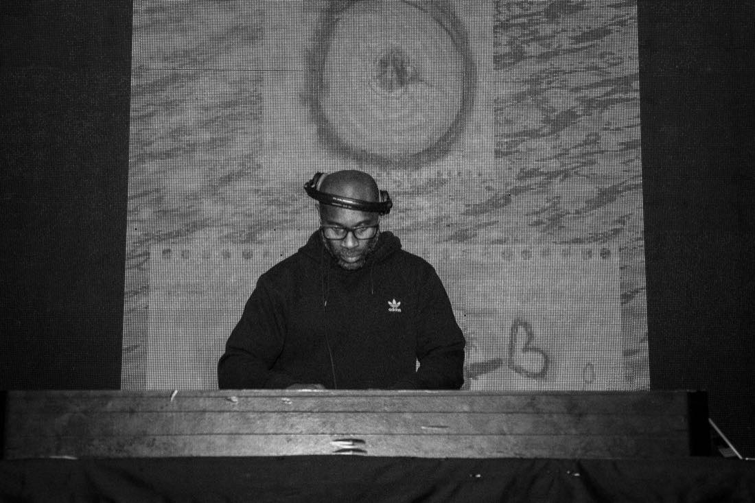 Behind the decks in Mirror Arch.